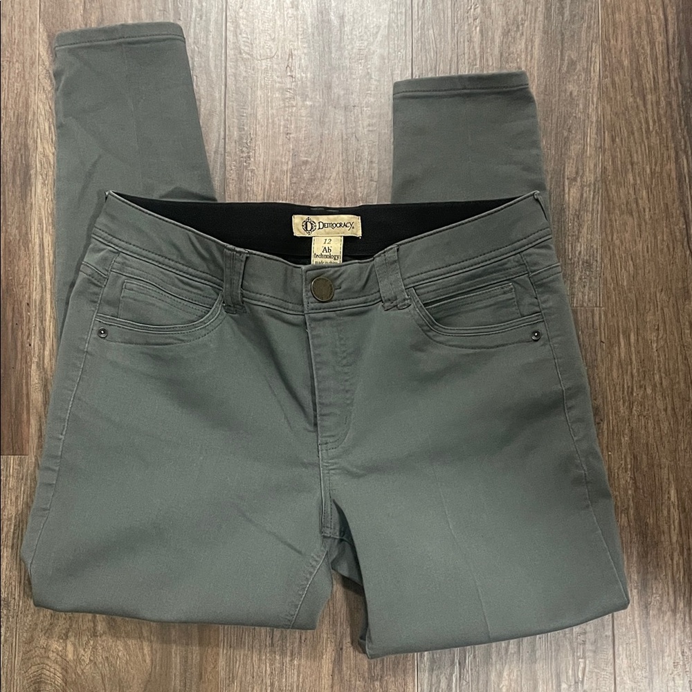 Democracy Women's Charcoal Jeggings